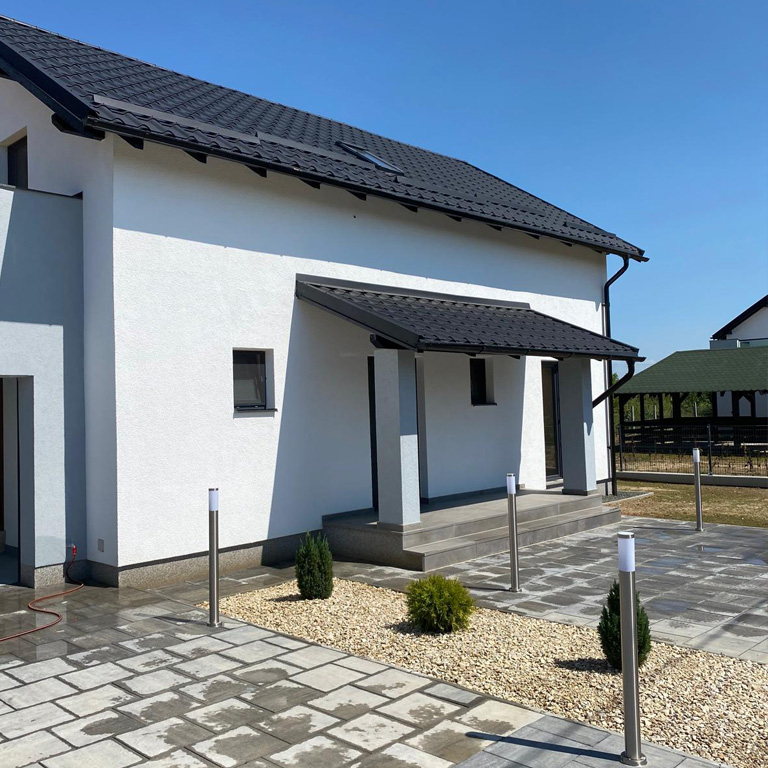 | BADSANIERUNG | FLIESENLEGUNG | GARTEN & AUßENANLAGEN | TROCKENBAU & INNENAUSBAU